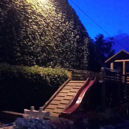 U Pastorku Hotel Racice  Kültér fotó